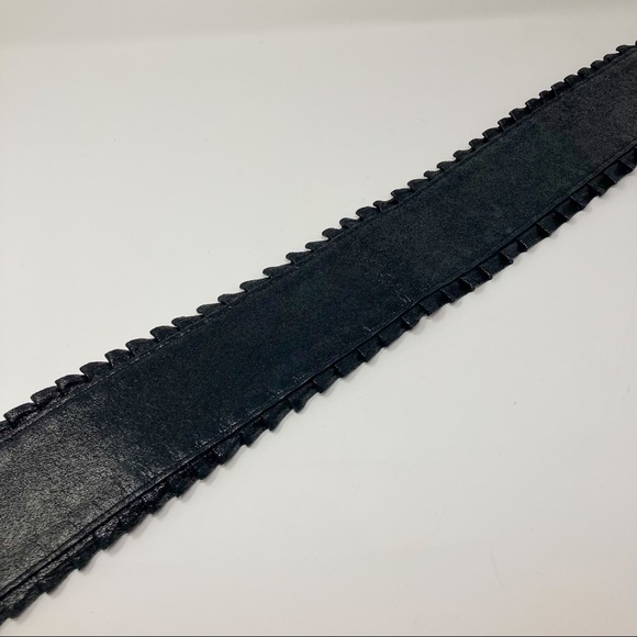 [White House Black Market] Belt - Picture 3 of 10